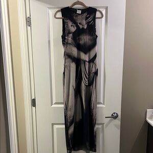 Zara Artistic Black and Gray Dress